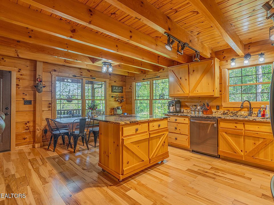 13th image of this home