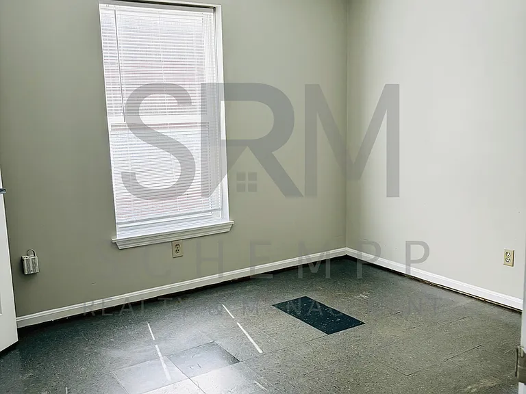 2718 W Jefferson St #3 — Photo 8