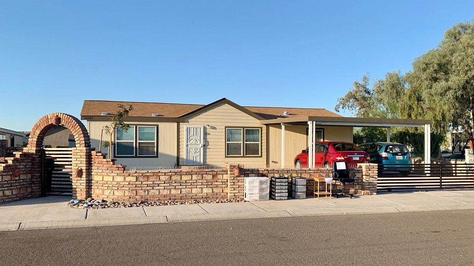 1st image of 10298 E 36th Pl