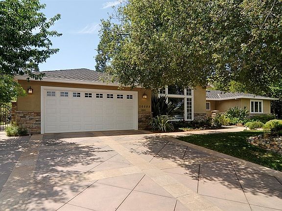2nd image of 20088 Chateau Dr