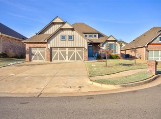 3325 Wakefield Rd, Edmond, OK 73034