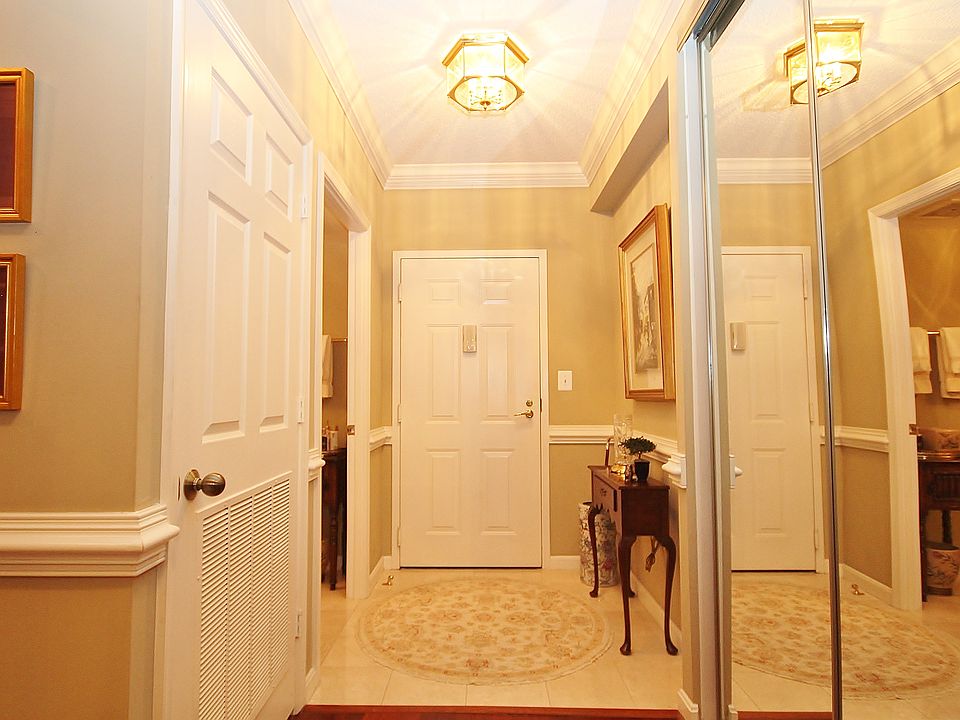 Unit Foyer
