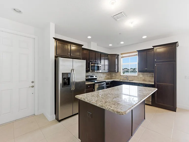 3065 Tortola Way — Photo 19