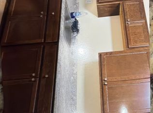 96 Congress Ave APT 1, Holyoke, MA 01040