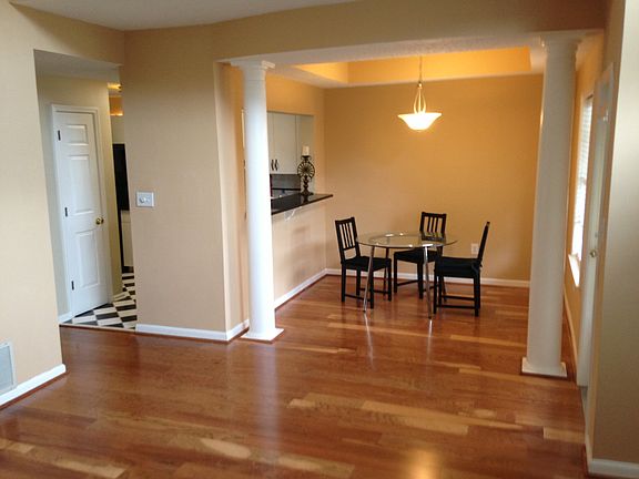 Kitchen & Dining Room