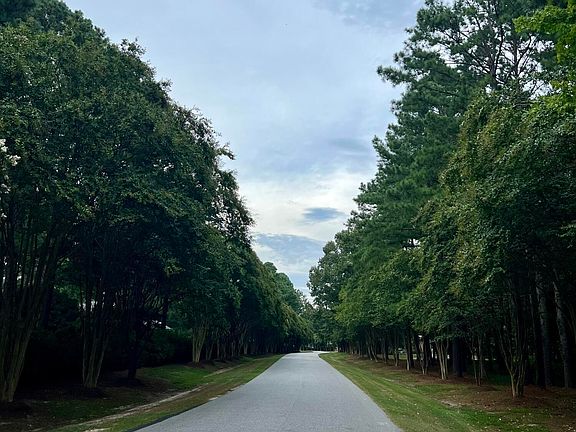 5th image of 108 Nanthala Court W LOT 46