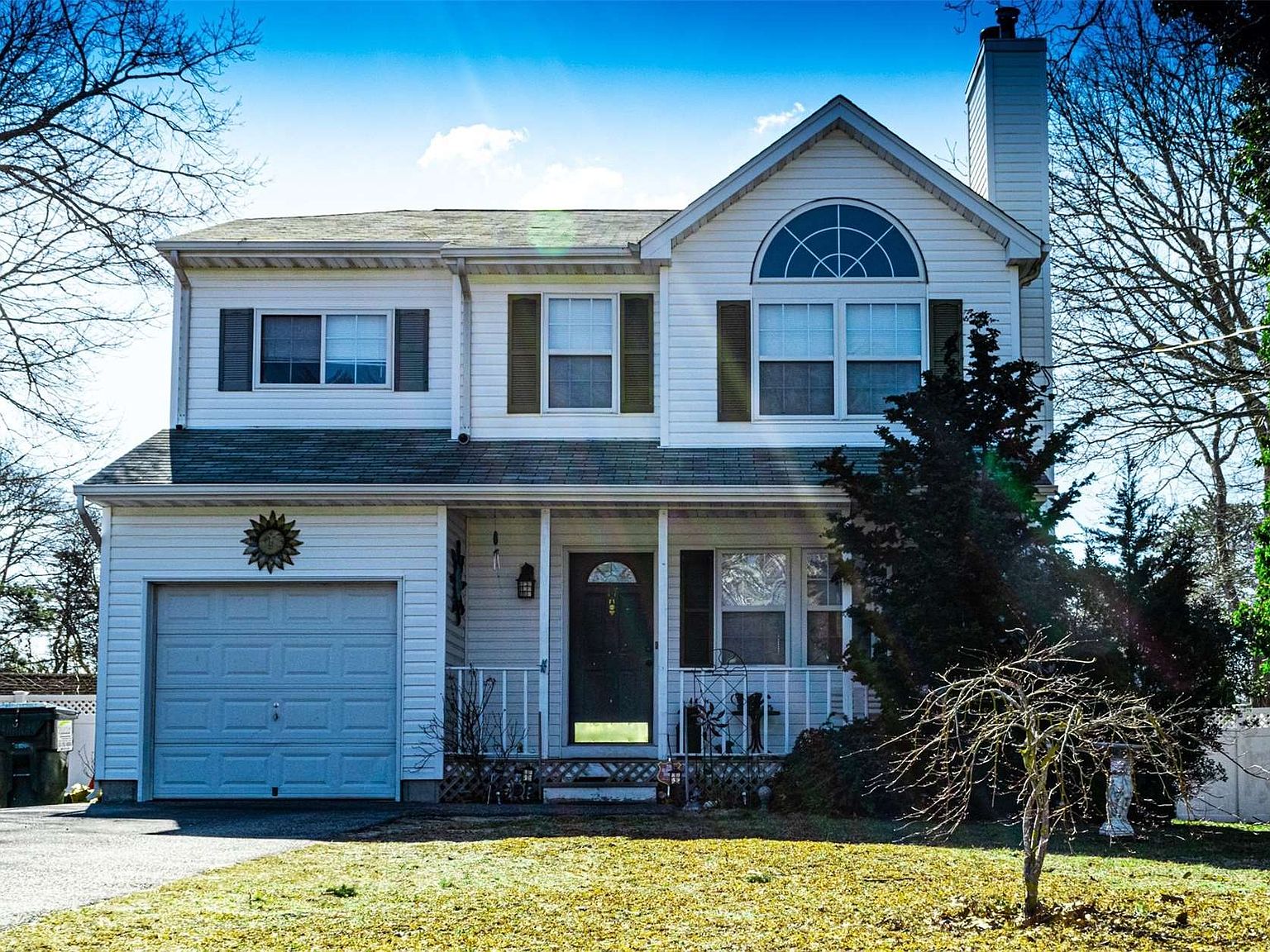 17 Argonne Road W, Hampton Bays, NY 11946 Zillow