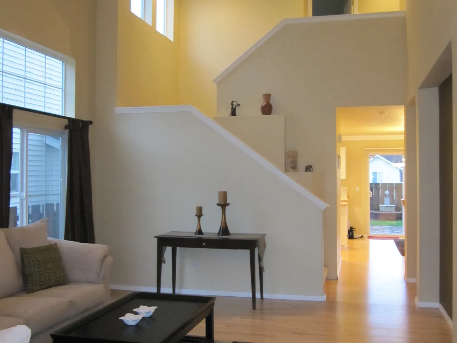 4 bed, 2.5 bath, 1800 sqft, $3,600 — Photo 3