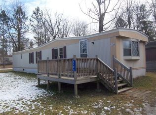 1124 Creek Rd, Beaverton, MI 48612