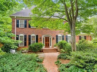 1817 Hobbs Rd, Greensboro, NC 27410