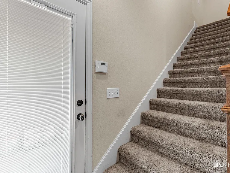 3407 Oxford Ln — Photo 39
