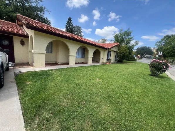 3303 Maricopa Dr, Riverside, CA 92507