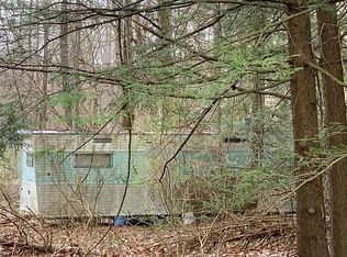 147 Pine Ln, Rockwood, PA 15557