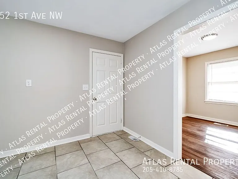 352 1st Ave NW — Photo 17