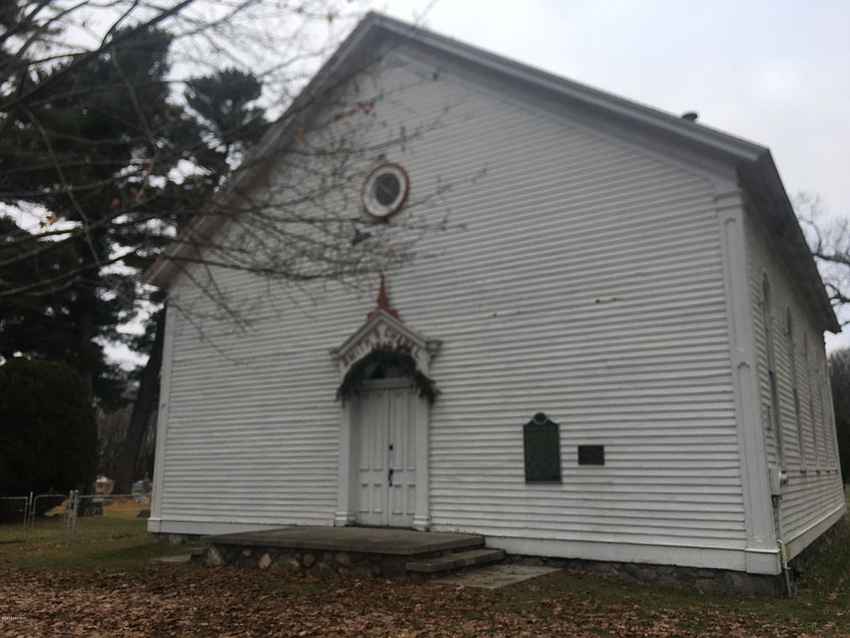 1st image of 29858 Redfield St