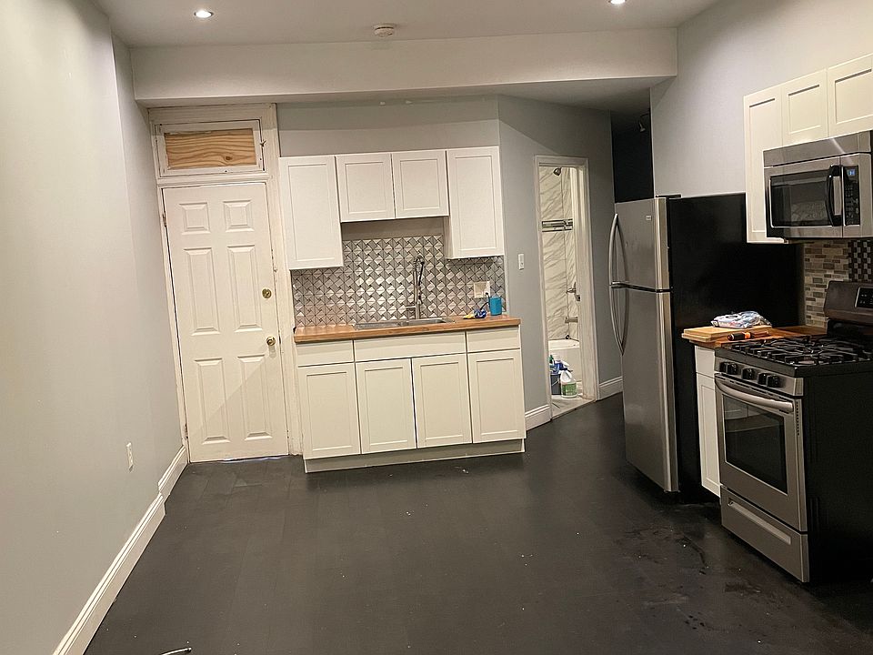 1st image of 2724 W Lehigh Ave Floor 1