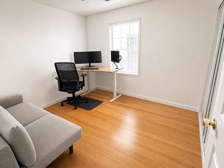 90 Leonard St #2A — Photo 4