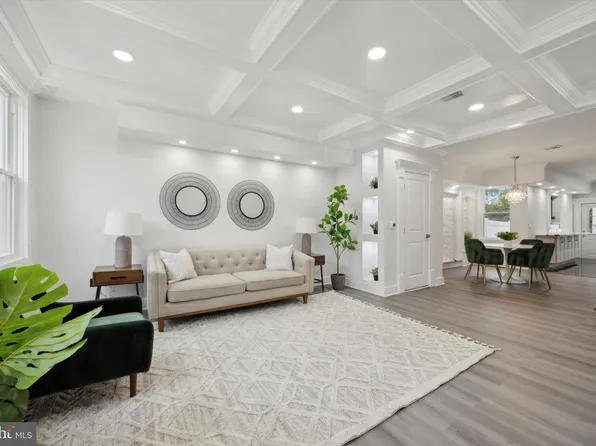 2811 C St, Philadelphia, PA 19134