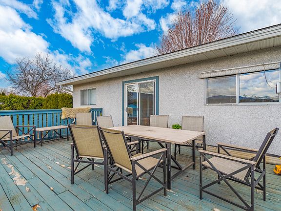 5th image of 3249 Saint Amand Rd