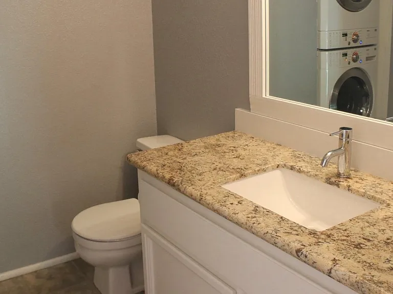 43139 Mayfair Park Ave — Photo 12