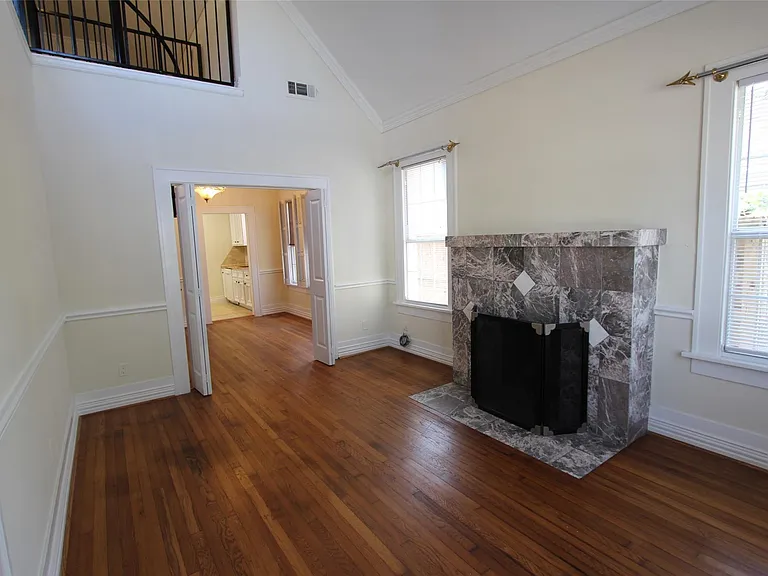3127 Rice Blvd — Photo 2