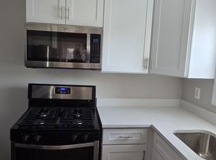 5243 Patrick Henry Dr, Baltimore, MD 21225