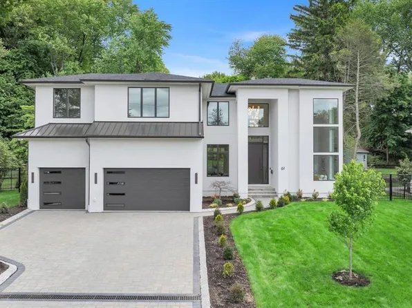 61 Macarthur Ave, Closter, NJ 07624