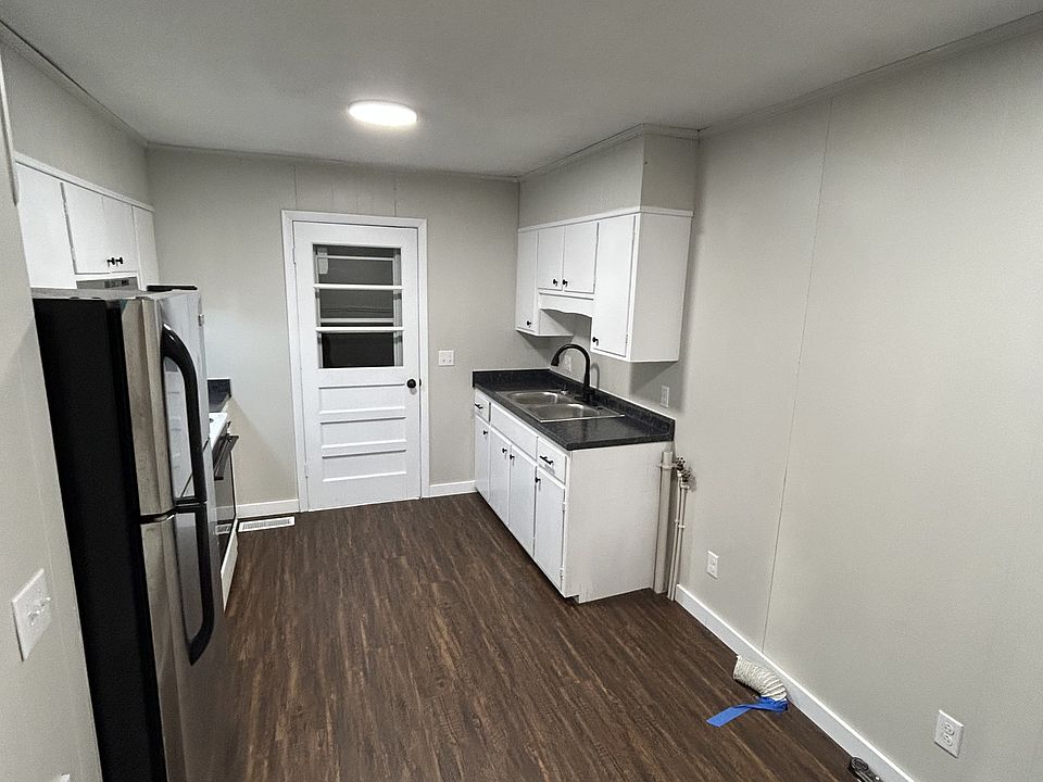 1st image of 216 Cassetty Ln #B