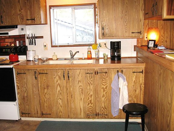 4th image of 25005 Birch Pl