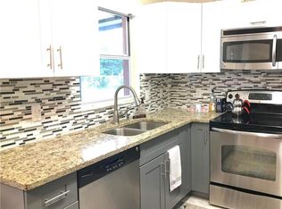 3025 49th Ln SW, Naples, FL 34116