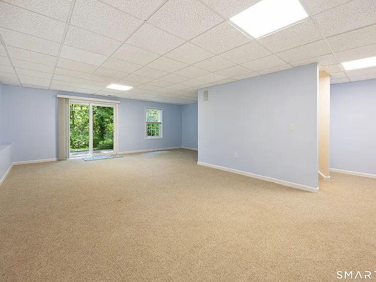 6 Cypress Ln #2 — Photo 27