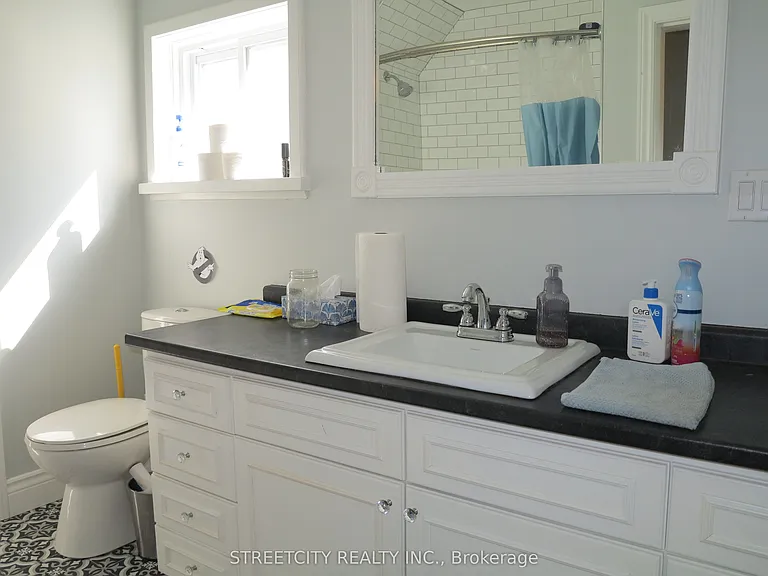 173 Mount Pleasant Ave — Photo 19