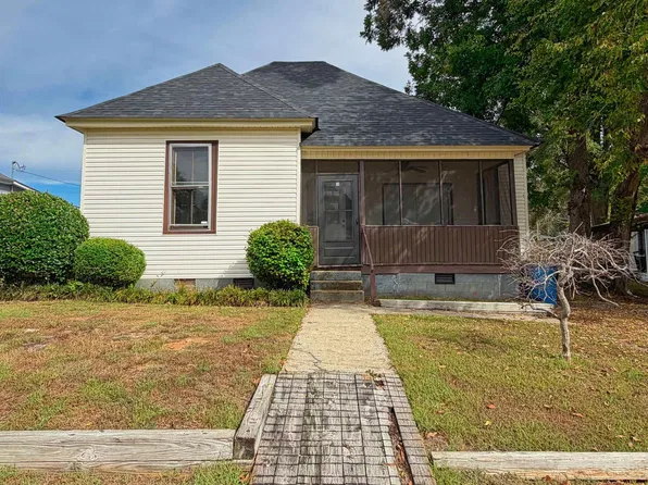 52 B St SW, Jacksonville, AL 36265