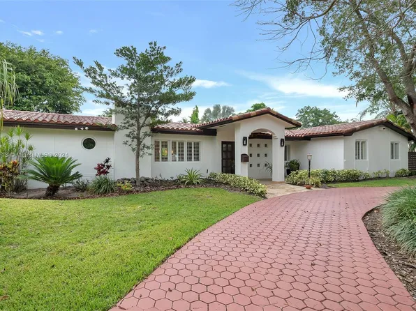 16715 SW 83rd Ave, Palmetto Bay, FL 33157