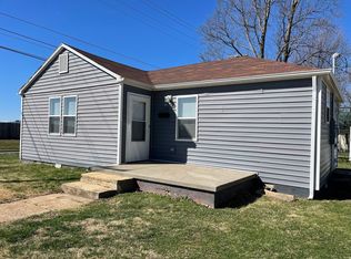 1168 Beverly Dr, Lebanon, MO 65536