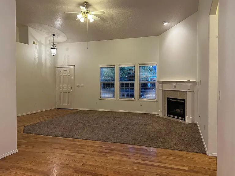2244 N Hickory Way — Photo 4