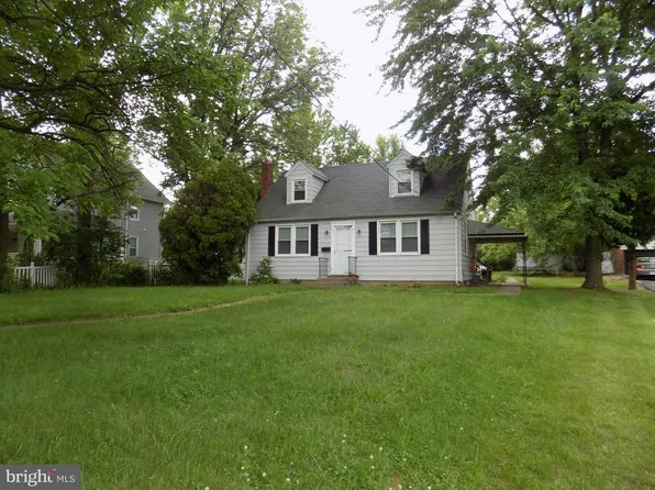 6703 Windsor Mill Rd, Gwynn Oak, MD 21207