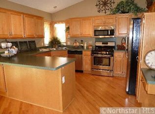 17579 Finesse Trl, Lakeville, MN 55044