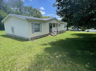 78 Akins Heights Ln, Westmoreland, TN 37186