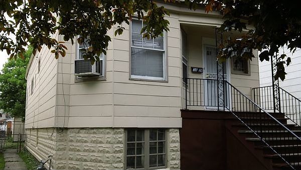1st image of 2624 S 58th Ave