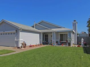 3607 Castlepark Dr, Riverbank, CA 95367