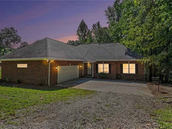 8271 Long Island Rd, Catawba, NC 28609