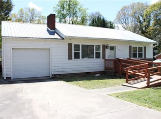 550 E Presnell St, Asheboro, NC 27203