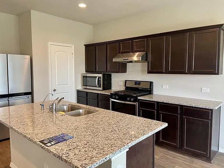 2330 Georgina Falls Dr — Photo 1