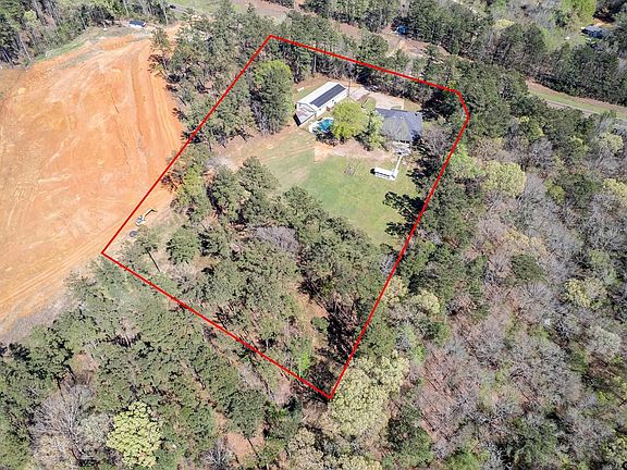 4th image of 3481 N Loop 343