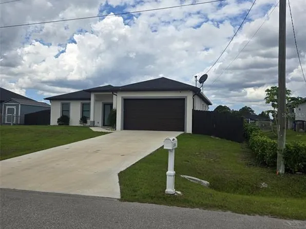 1156 Helen Ave S, Lehigh Acres, FL 33974