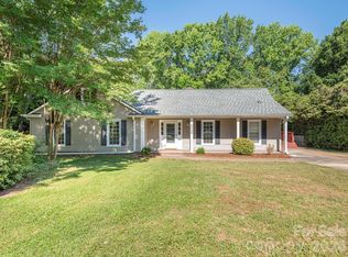 8208 Bluesage Cir, Charlotte, NC 28270
