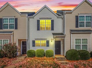 881 Federal Hall Ln, Kernersville, NC 27284