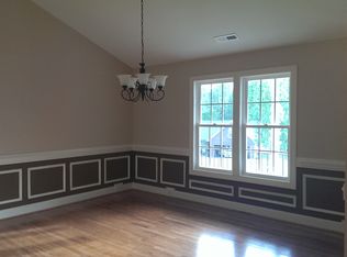 105 Lakewind Ct, Sanford, NC 27332