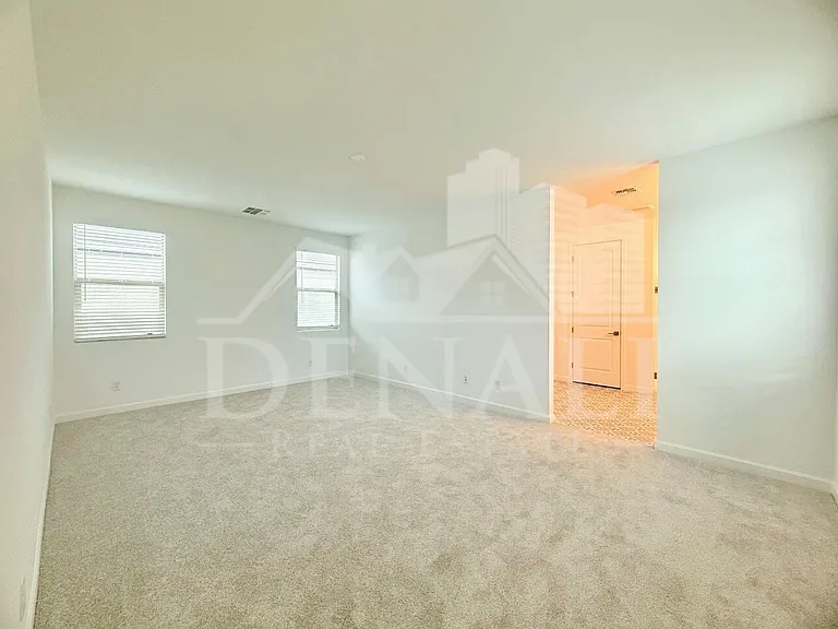26021 N 23rd Ave — Photo 9